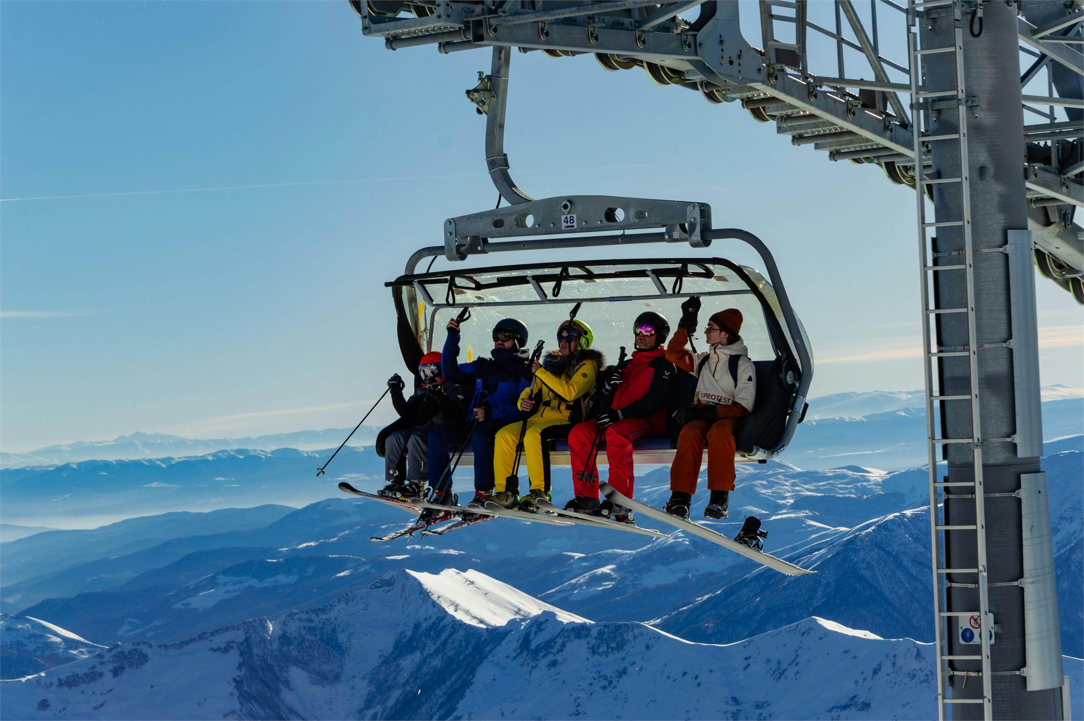 Chairlift transport in Gudauri